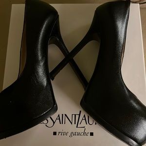YSL beautiful Pumps!!!